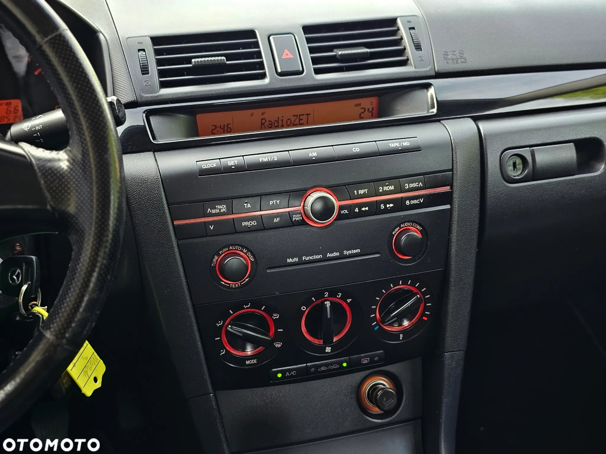 Mazda 3 1.6 16V Touring - 16