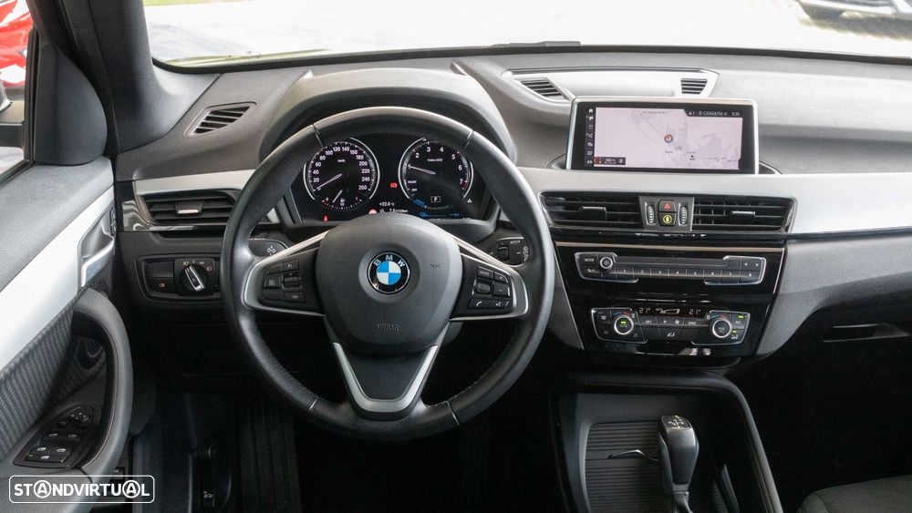 BMW X1 25 e xDrive Corporate Edition - 5