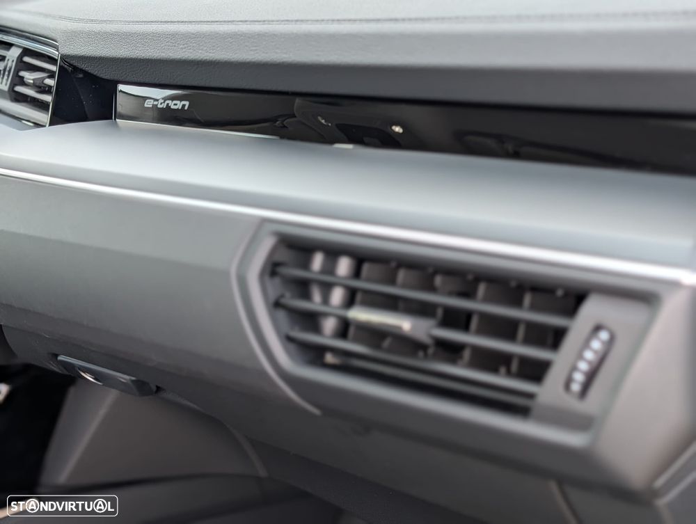 Audi e-tron 55 quattro - 21