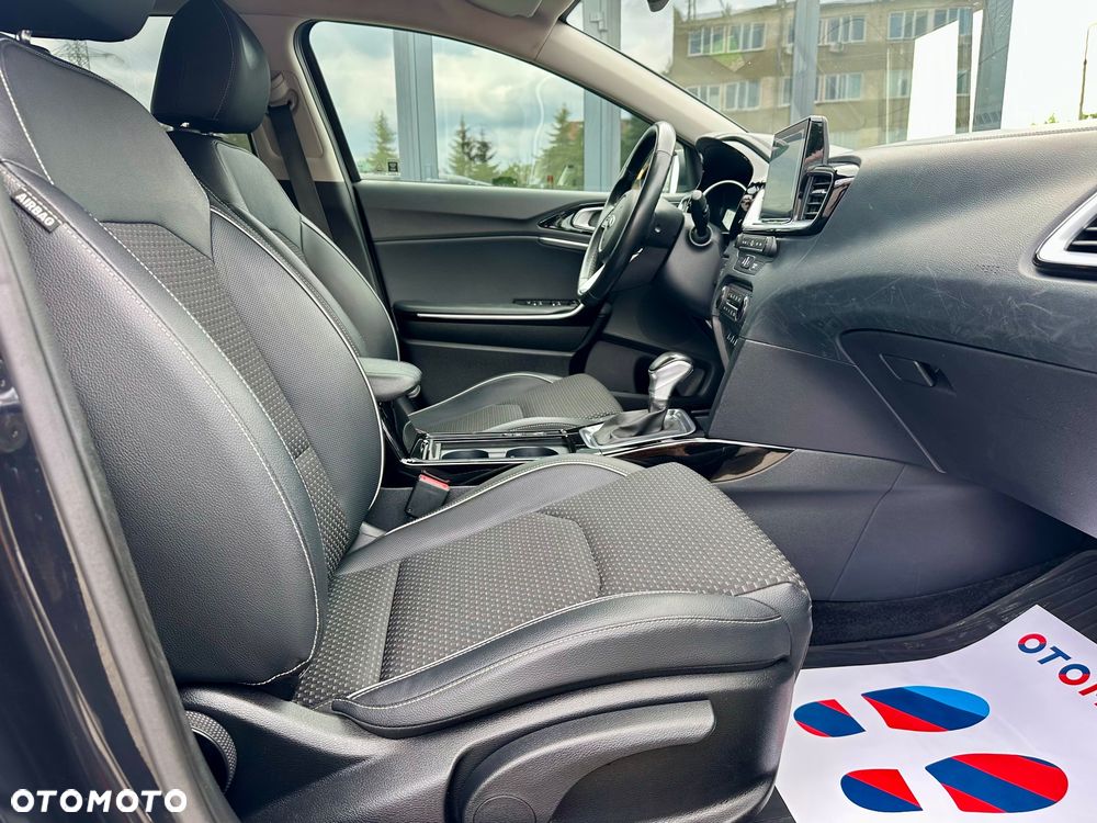 Kia Ceed 1.6 CRDi SCR L Business Line Plus DCT - 25