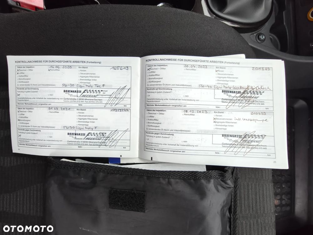 Dacia Duster 1.6 16V 4x2 Laureate - 40