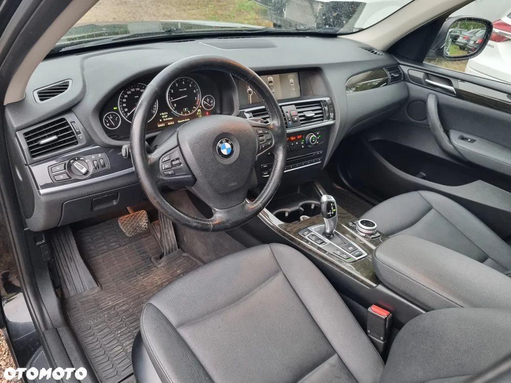 BMW X3 xDrive28i Sport-Aut - 27