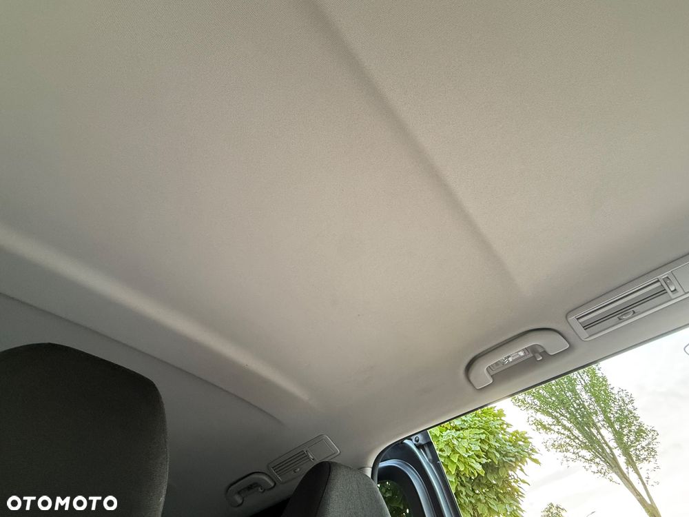 Mercedes-Benz Vito Univan 639.603 - 17