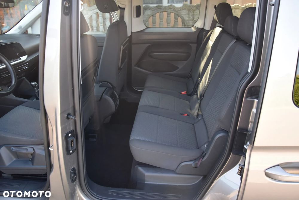 Ford Tourneo Connect 2.0 EcoBlue Allrad TITANIUM - 14