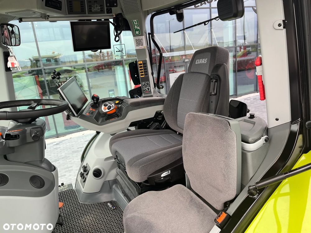 Claas AXION 830 CMATIC FOCUS - 11