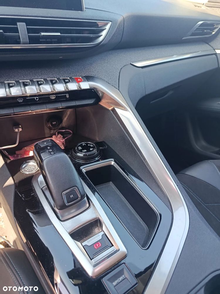Peugeot 3008 1.2 PureTech GPF Crossway S&S EAT8 - 5