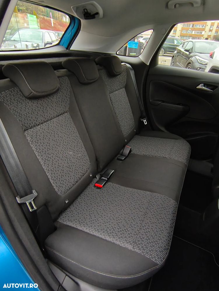 Opel Crossland - 13