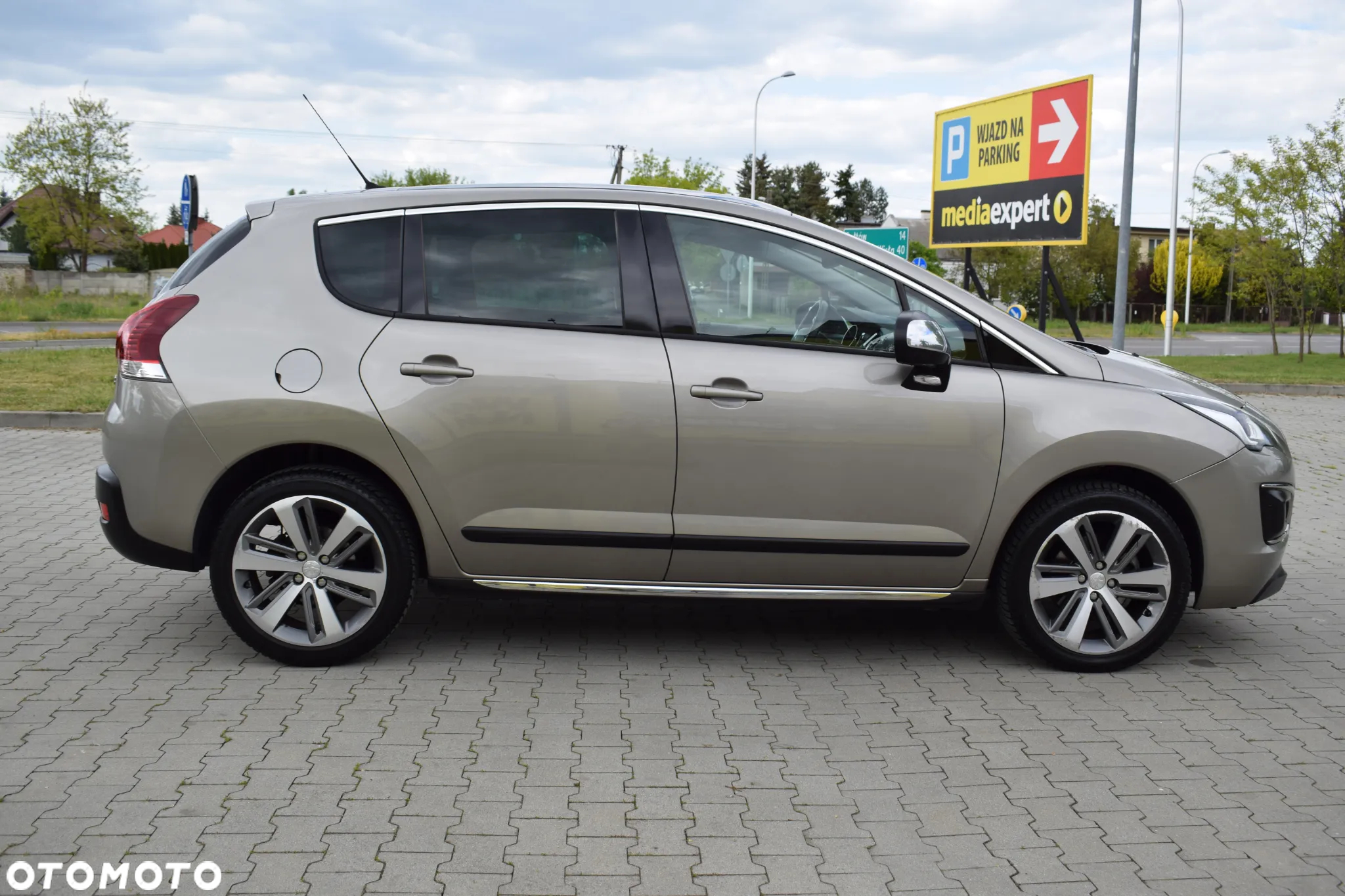 Peugeot 3008 - 9