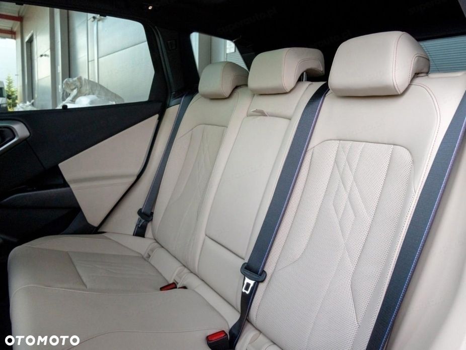 BMW X3 xDrive20 mHEV - 17