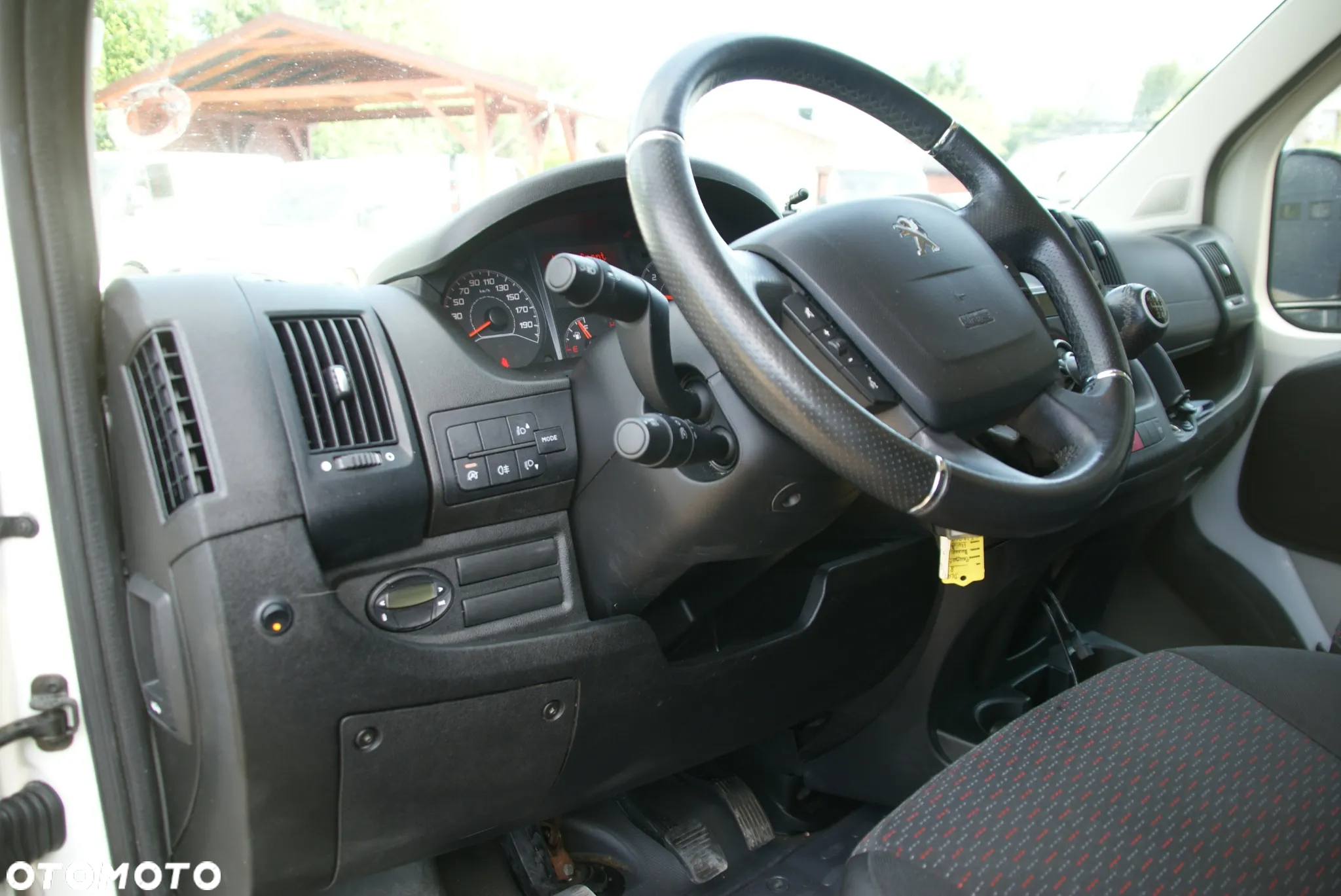 Peugeot BOXER - 13