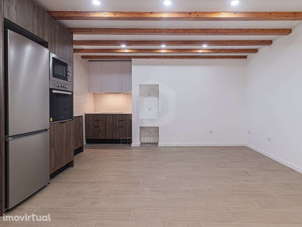 Apartamento T0 no centro Histórico de Azeitão - Grande imagem: 3/16