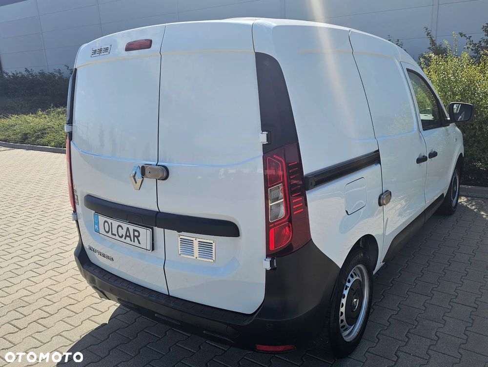 Renault EXPRESS - 7