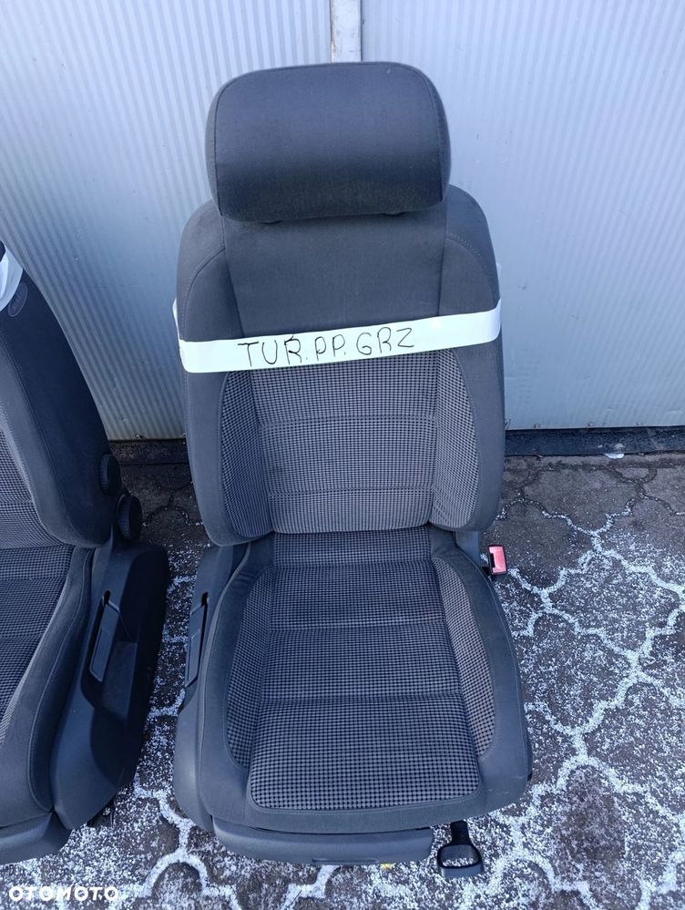Touran I fotel przedni przód PRAWY EU podgrzewany Volkswagen - 1