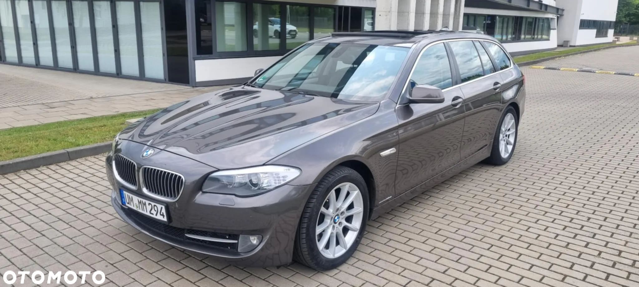 BMW Seria 5 - 1
