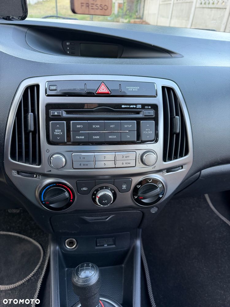 Hyundai i20 1.25 Style - 11