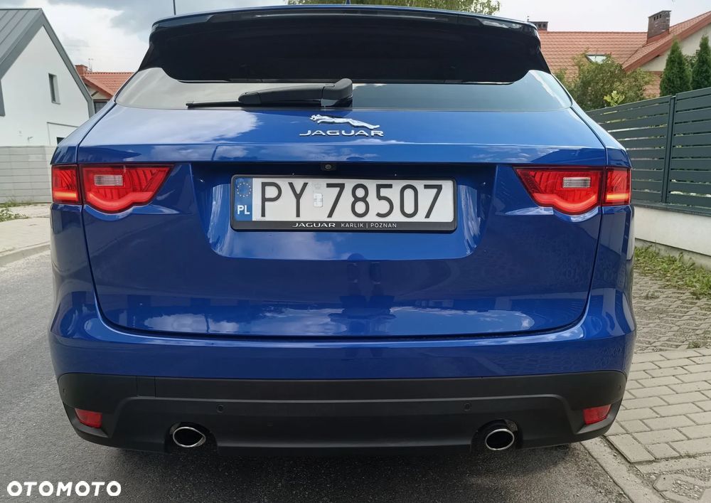 Jaguar F-Pace 2.0 i4D AWD R-Sport - 10