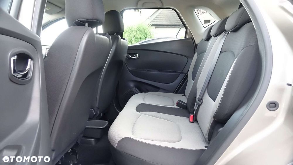Renault Captur - 25