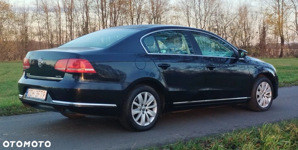 Volkswagen Passat 2.0 TDI Highline - 4