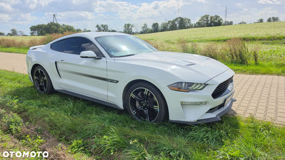 Ford Mustang - 10