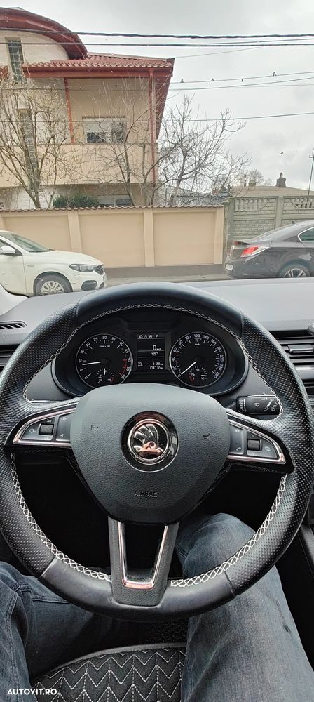 Skoda Octavia 2.0 TDI DSG Style - 9