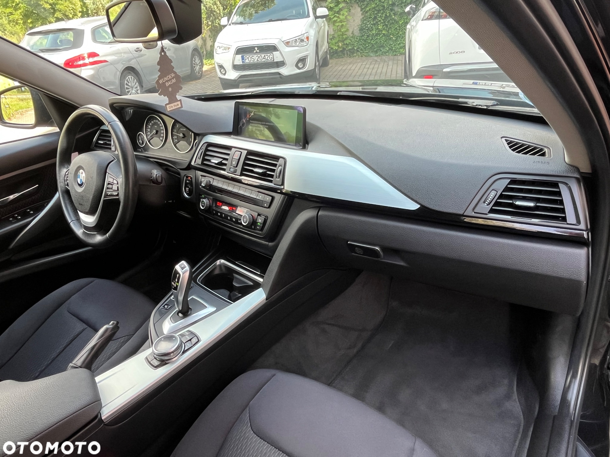 BMW Seria 3 316i Touring Modern Line - 23