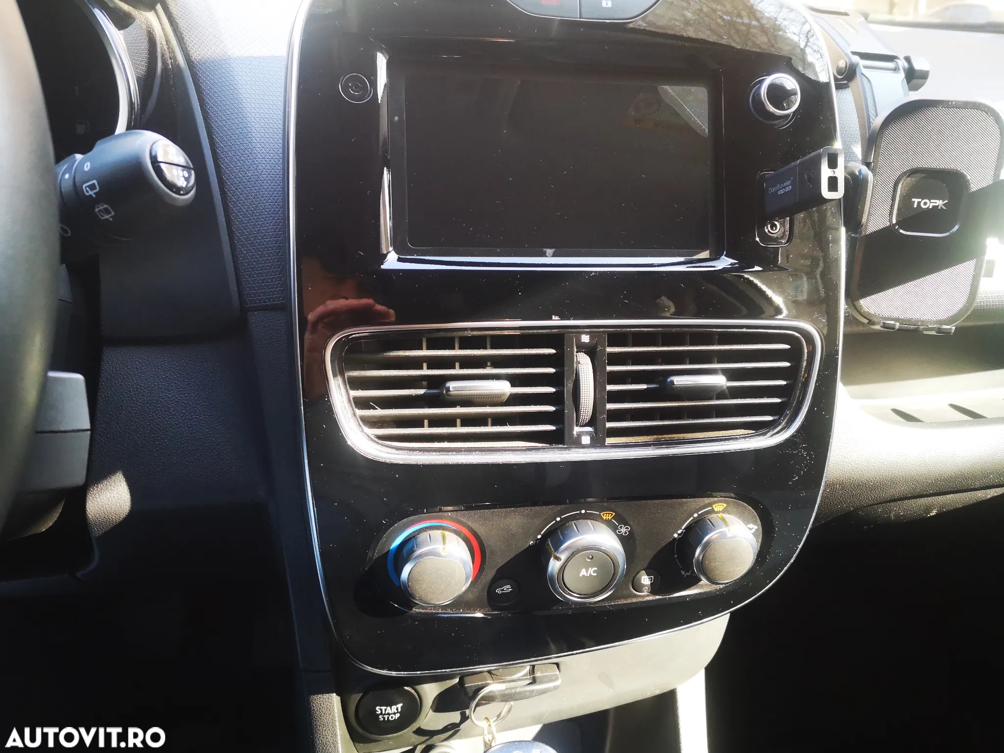 Renault Clio IV TCe Zen - 11
