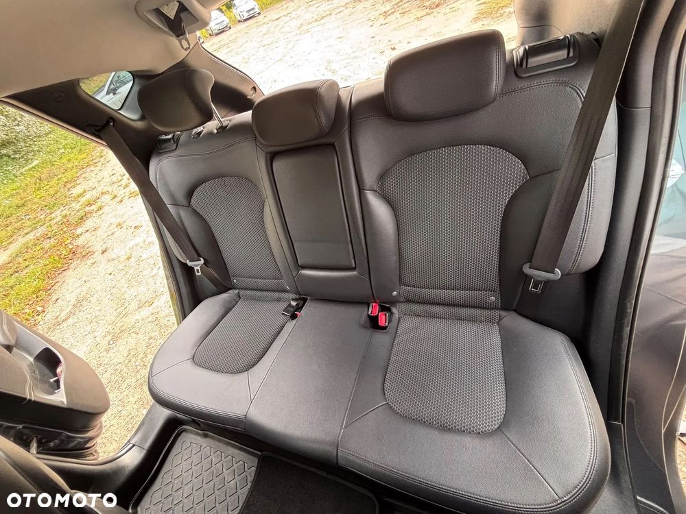 Hyundai ix35 - 29