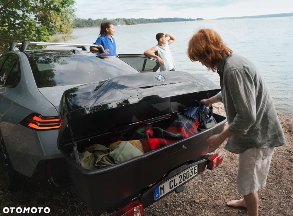 Tylna skrzynia bagażowa - BOX na hak BMW - 4