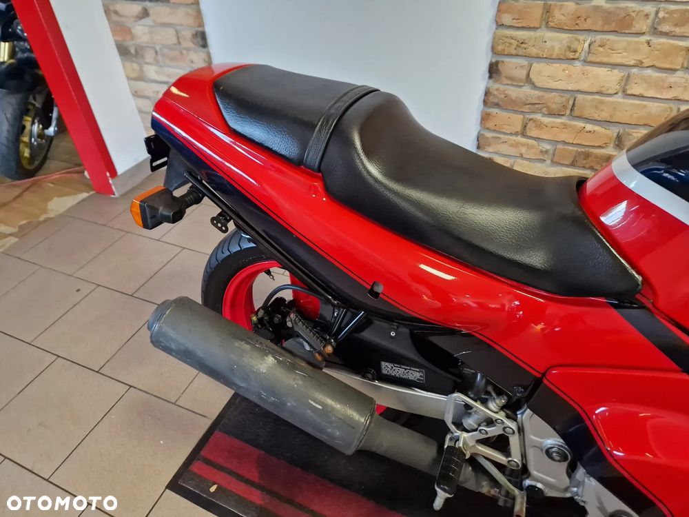 Honda CBR - 17