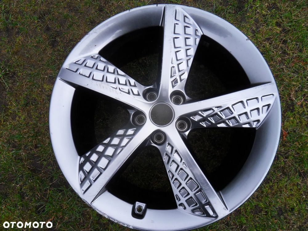 Felga 20" 5x114,3 Genesis G80 9,5x20 ET56 52914-T1380 - 1