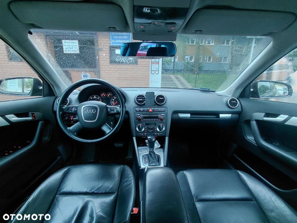 Audi A3 Sportback 2.0 TDI DSG Attraction - 11