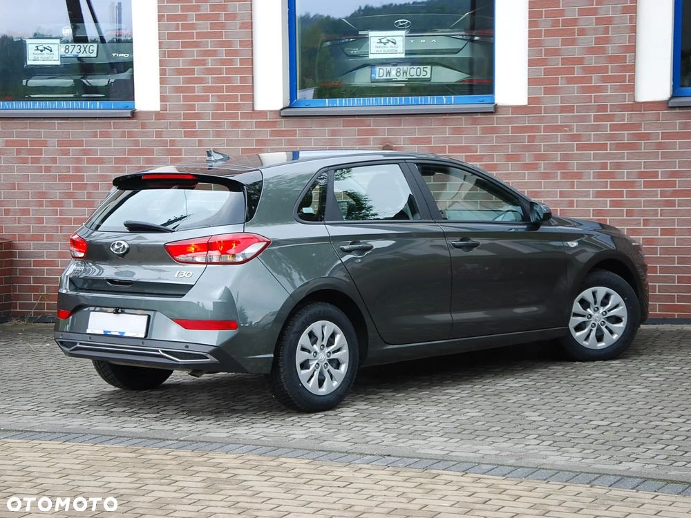 Hyundai i30 1.5 DPI Modern - 4