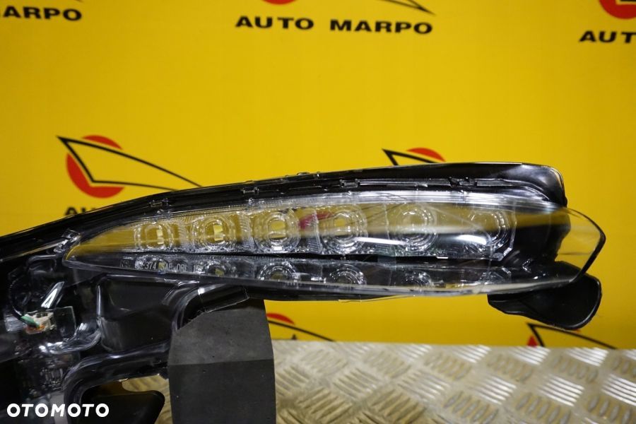 TOYOTA COROLLA 2016 - 2019 LAMPA DRL PRZÓD PRAWA PRZEDNIA LED USA - 3