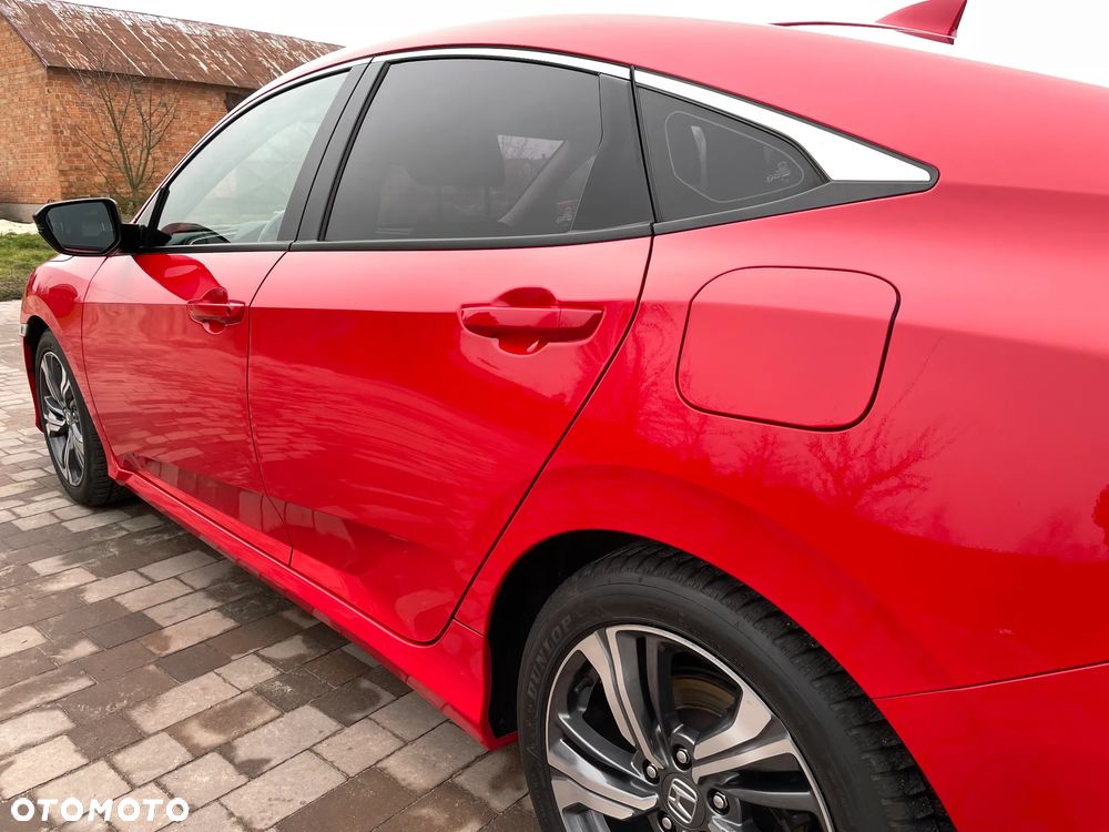 Honda Civic 1.5 T Elegance CVT - 10