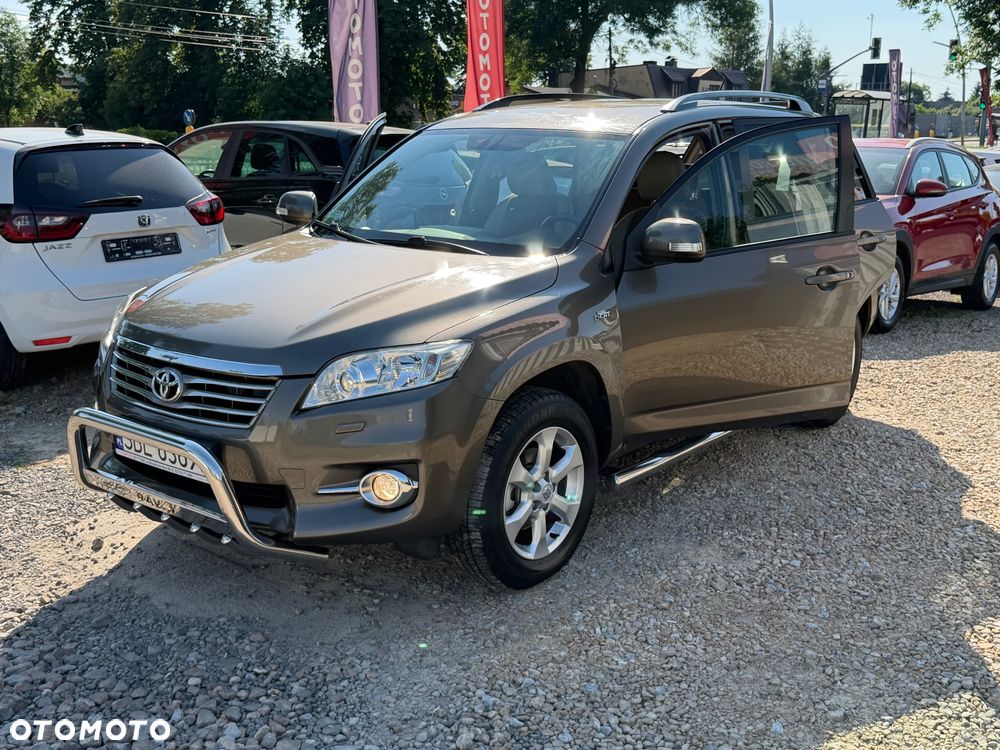 Toyota RAV4 - 17
