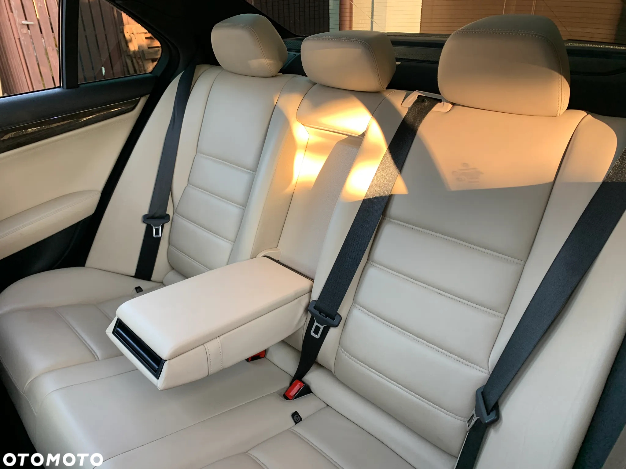 Mercedes-Benz Klasa C 63 AMG T 7G-TRONIC Performance Plus SPORT EDITION - 39