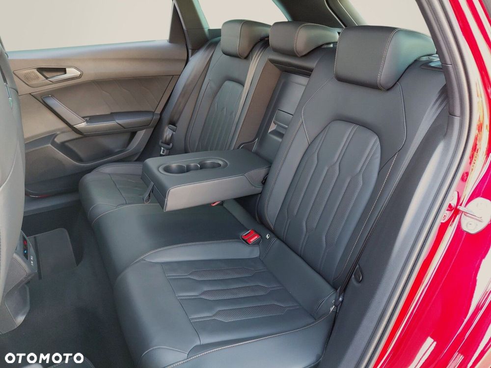 Cupra Leon 2.0 TSI DSG - 11