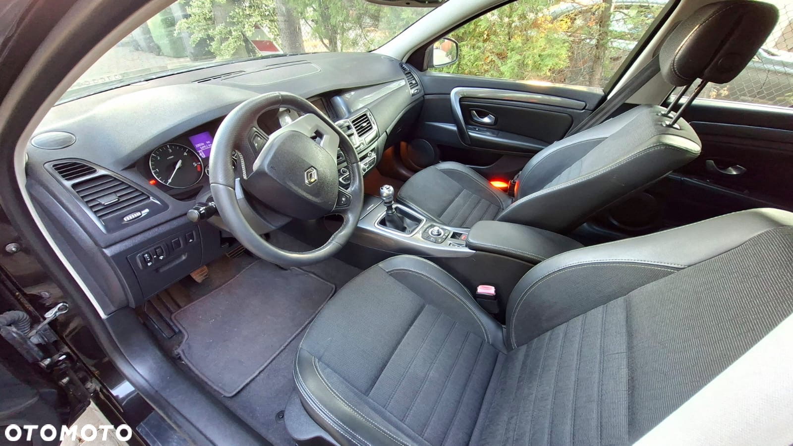 Renault Laguna - 5