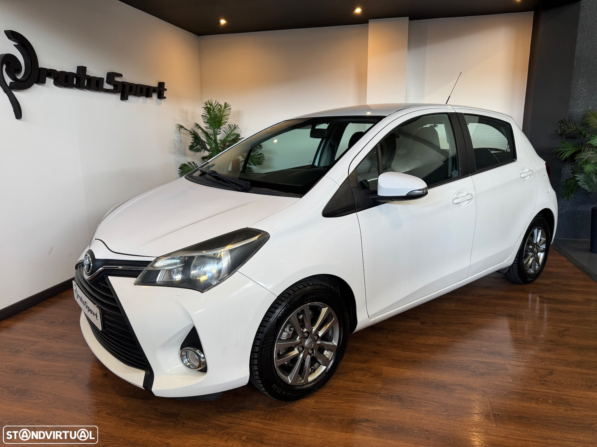 Toyota Yaris 1.0 VVT-i Comfort - 4