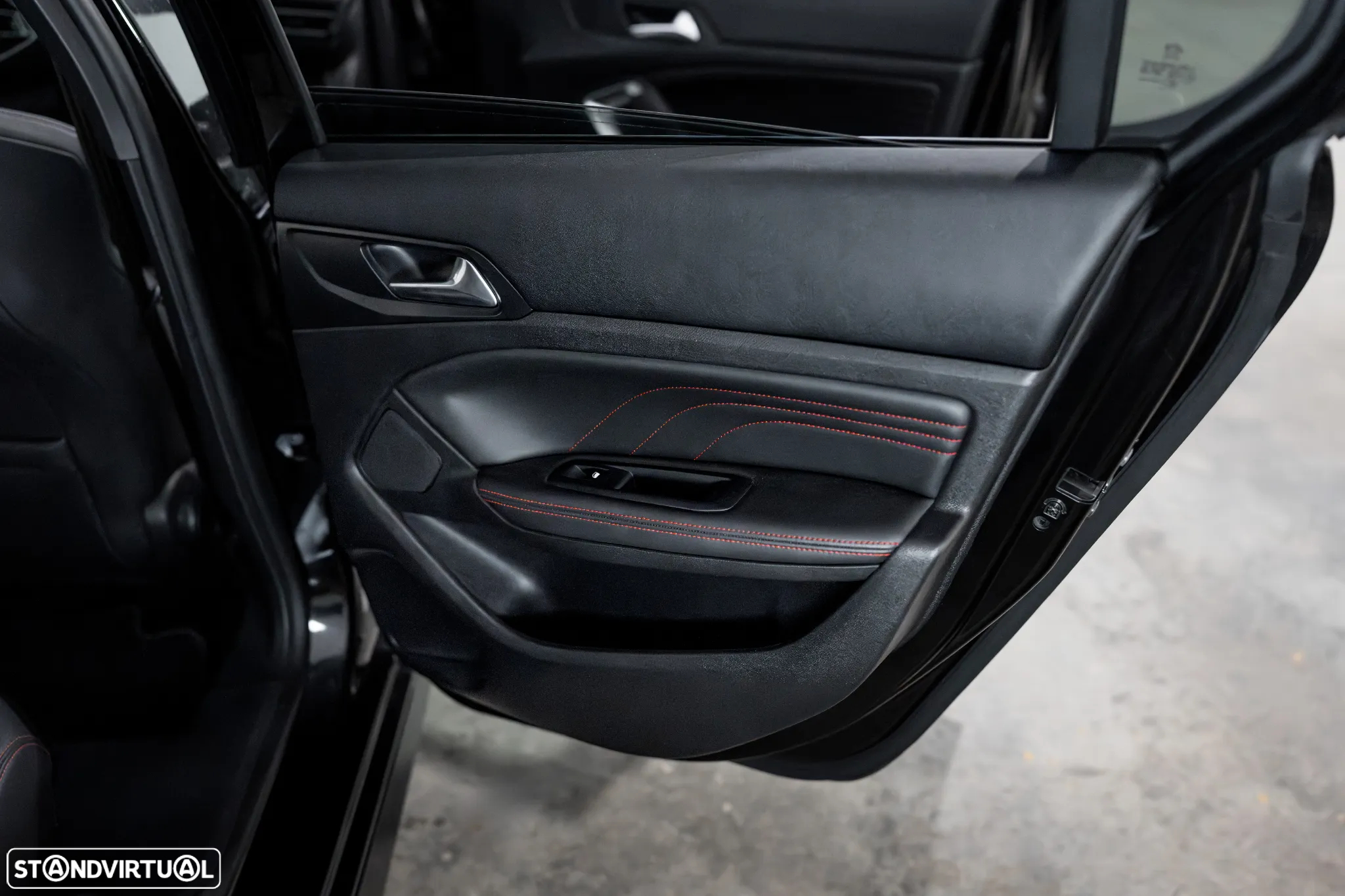 Peugeot 308 GTi by Sport - 58