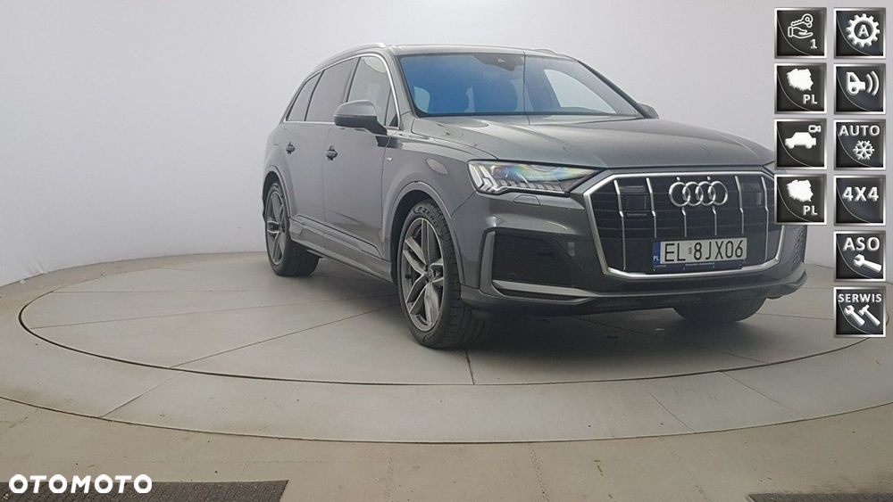 Audi Q7 - 1