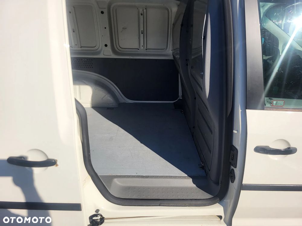 Volkswagen Caddy - 28
