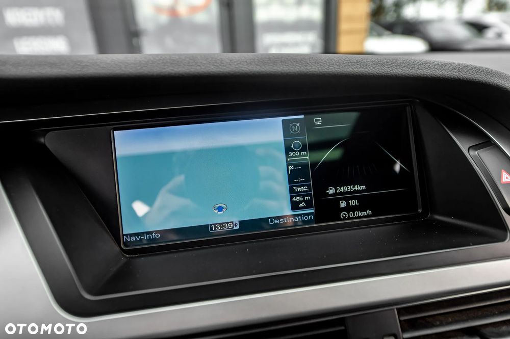 Audi A4 Avant 2.0 TFSI multitronic S line Sportpaket - 33