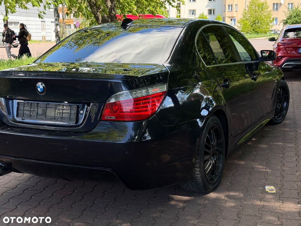 BMW Seria 5 525i Edition Sport - 10