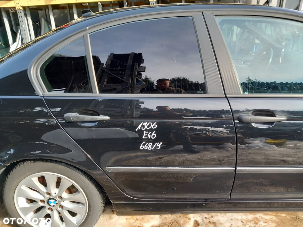 BMW E46 DRZWI PRAWE TYLNE PRAWY TYŁ SEDAN KOLOR: 668/9 - 1
