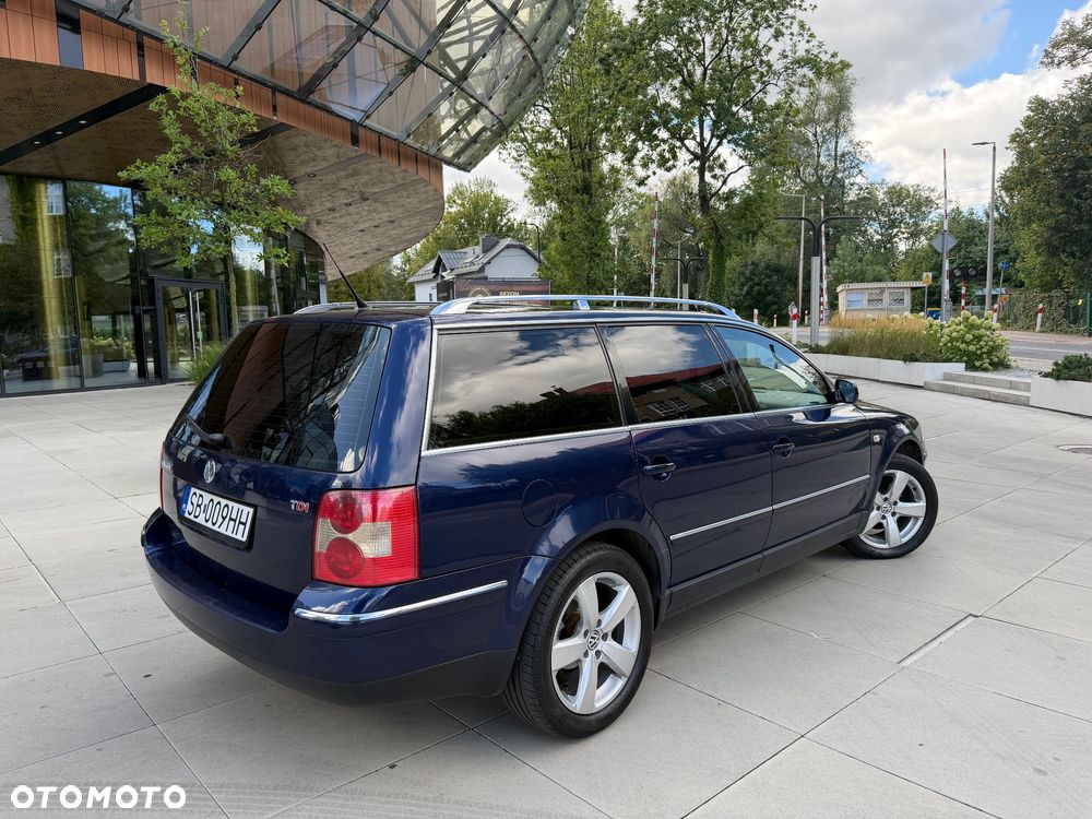 Volkswagen Passat 1.9 TDI Highline - 8