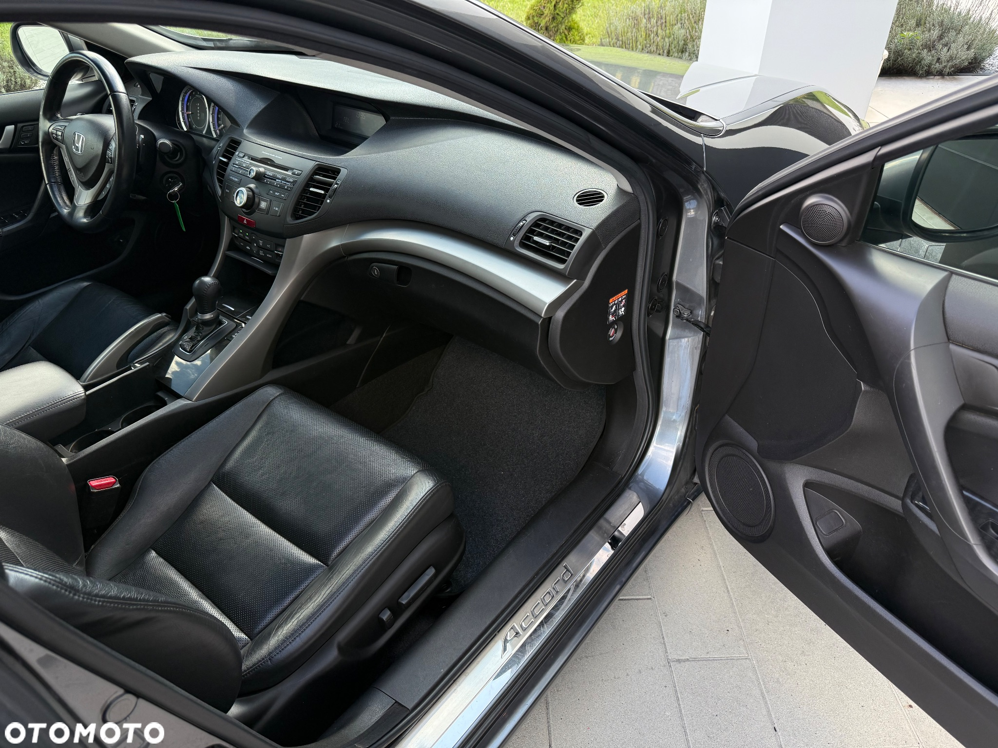 Honda Accord Tourer 2.4 Automatik Executive - 13