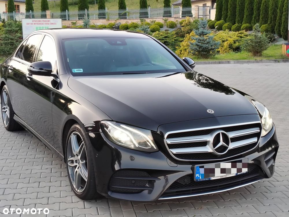 Mercedes-Benz Klasa E 220 d 4-Matic Business Edition 9G-TRONIC - 2
