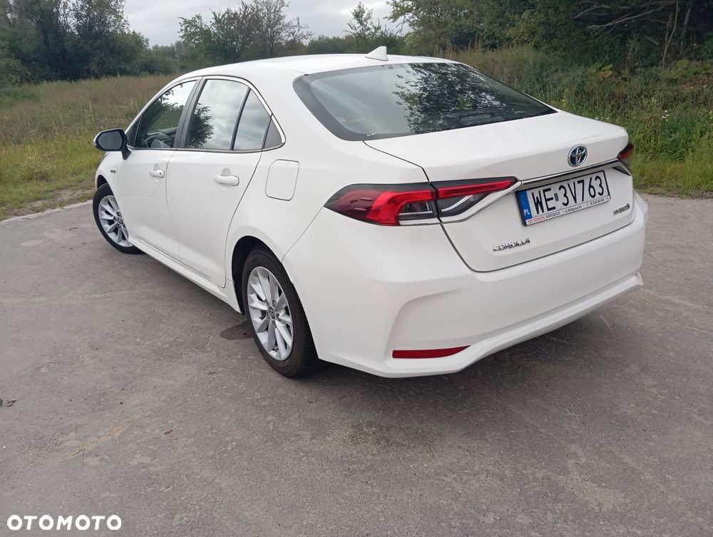 Toyota Corolla - 5