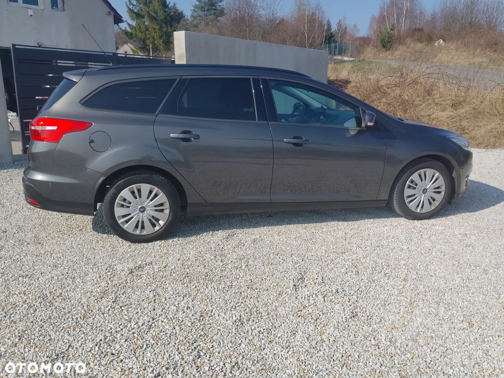 Ford Focus SW 1.0 EcoBoost S&S TITANIUM STYLE - 26